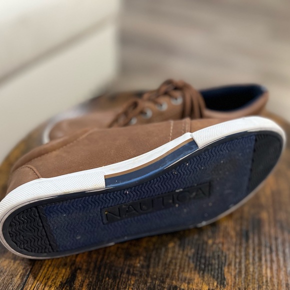 Nautica Men's Tan Sneakers - Picture 4 of 6